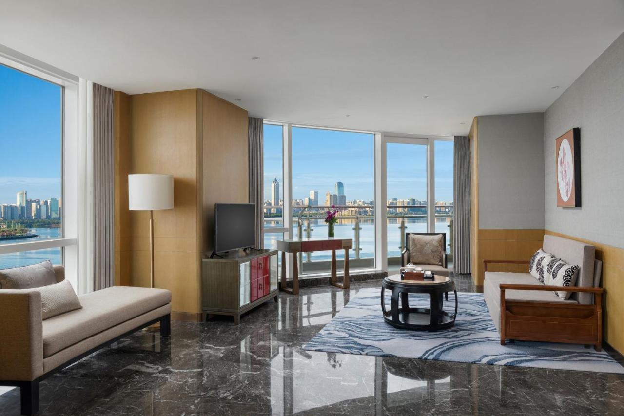 Hotel Intercontinental Haikou Seaview By Ihg Haikou (Hainan)