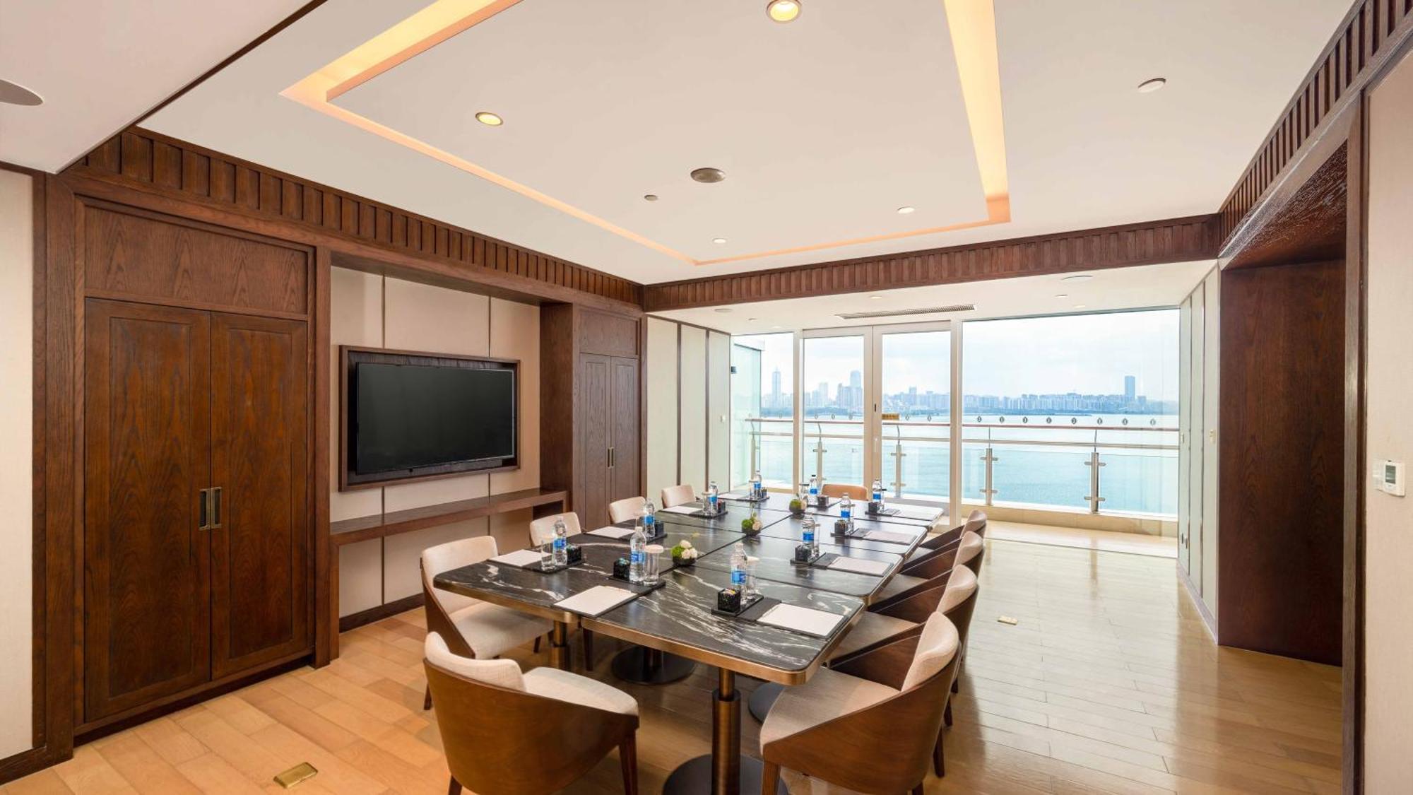 Intercontinental Haikou Seaview By Ihg 5* Haikou (Hainan)